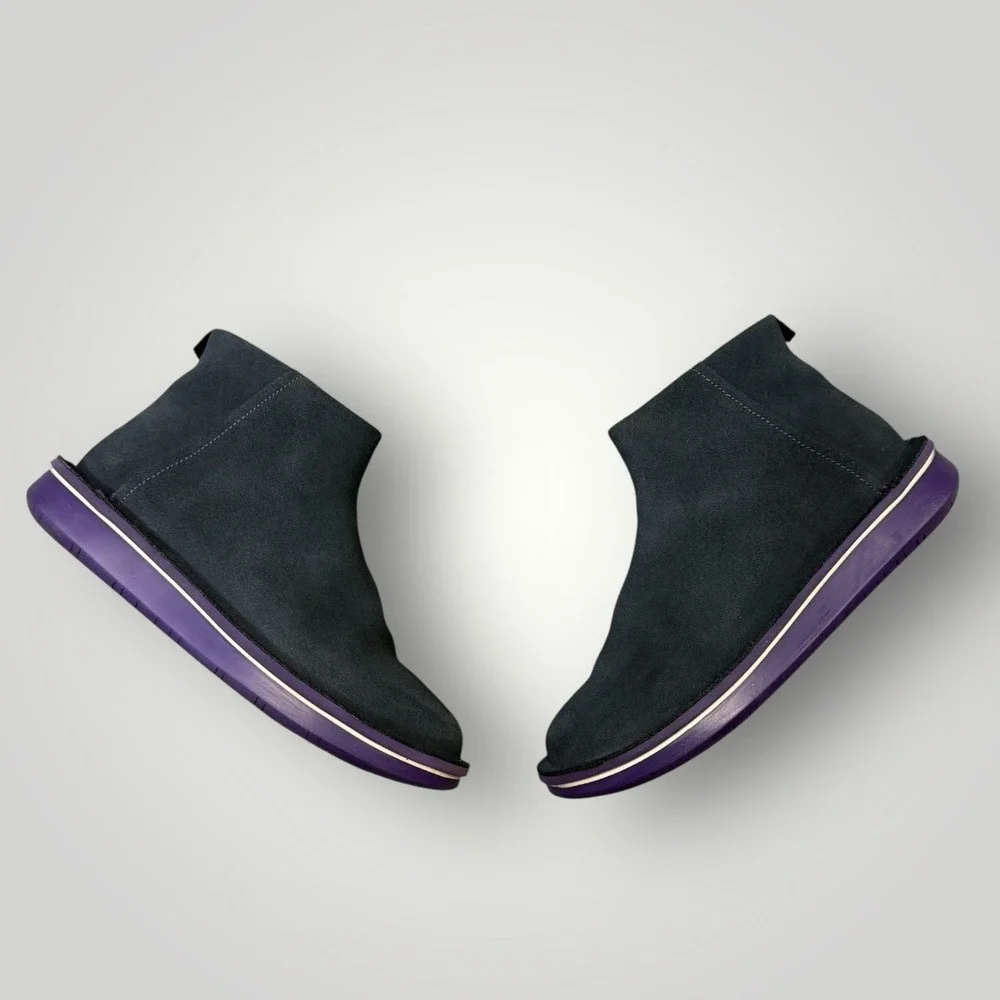 Camper Formiga Charcoal Suede Purple Sole Side Zip Ankle Boots Womens‎ 37